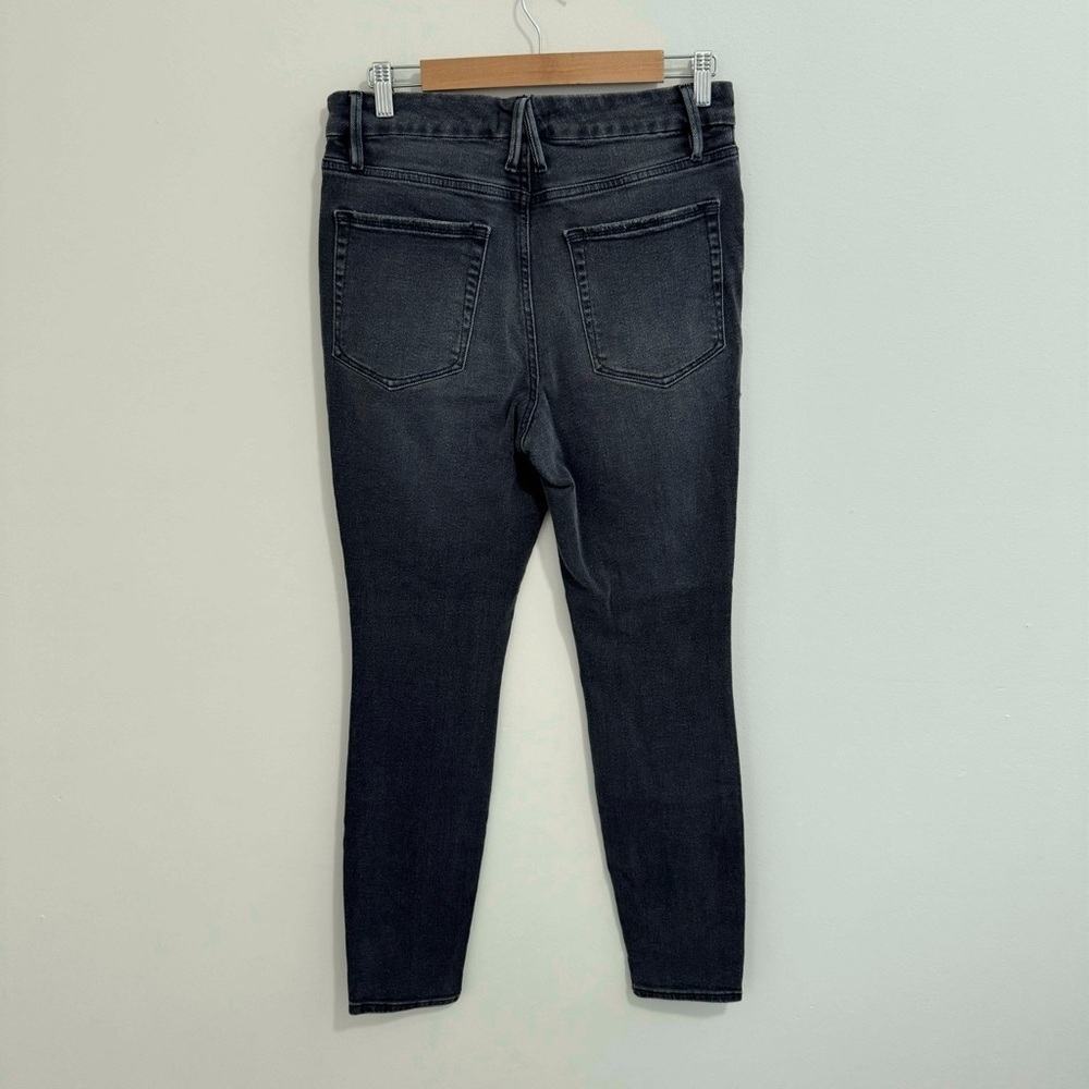 Good American Good Legs Jeans - Picture 6 of 6